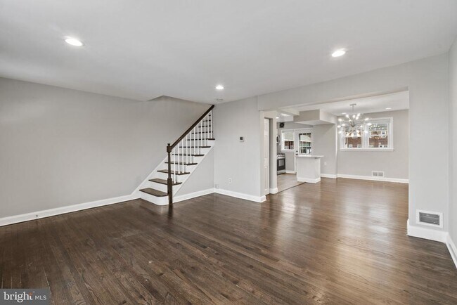 Foto del edificio - 4923 St Gemma Rd