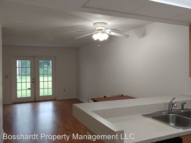 Building Photo - 2 br, 2 bath House - 1210-A SW 16th Avenue