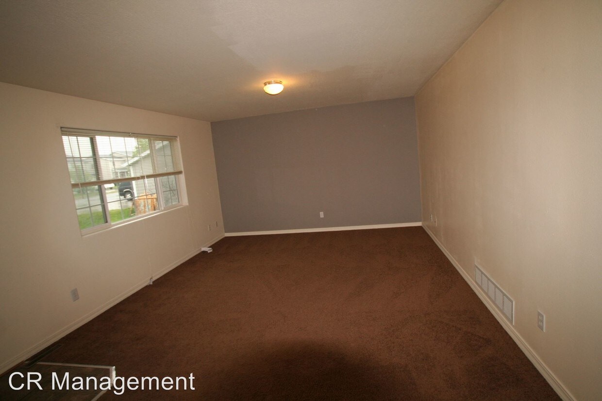Foto principal - 809 Mantle Dr