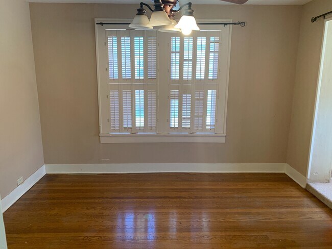 Foto del edificio - 2708 22nd St