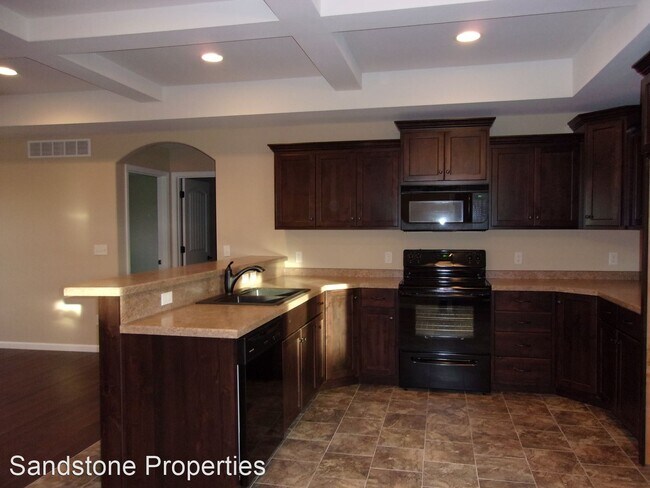 Building Photo - 4 br, 3 bath House - 4059 Westminister Drive