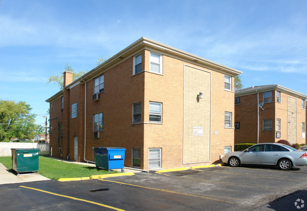 1410 N 1st Ave, Melrose Park, IL 60160 - Apartments in Melrose Park, IL ...