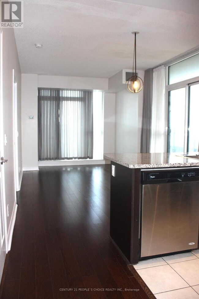 Photo du bâtiment - 339 Rathburn Rd W