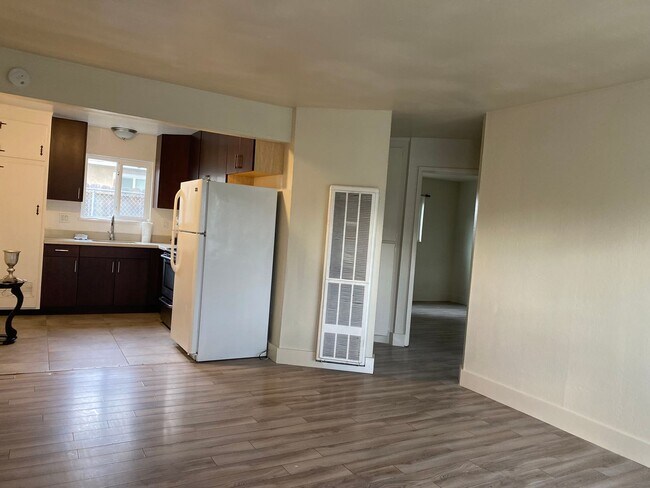 Foto del edificio - 25871-73 Huntwood Ave (LO)