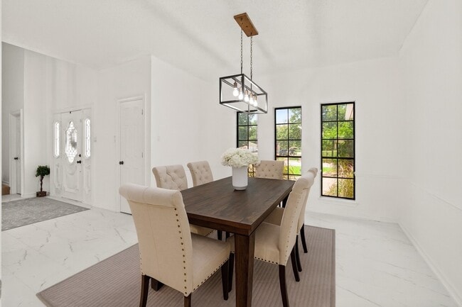 Building Photo - 1714 Plantation Dr