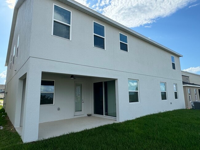 Building Photo - 8022 Syracuse Dr