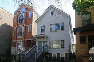 Building Photo - 3045 N Racine Ave