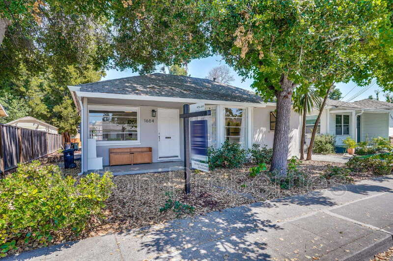 Photo - 1684 California Street