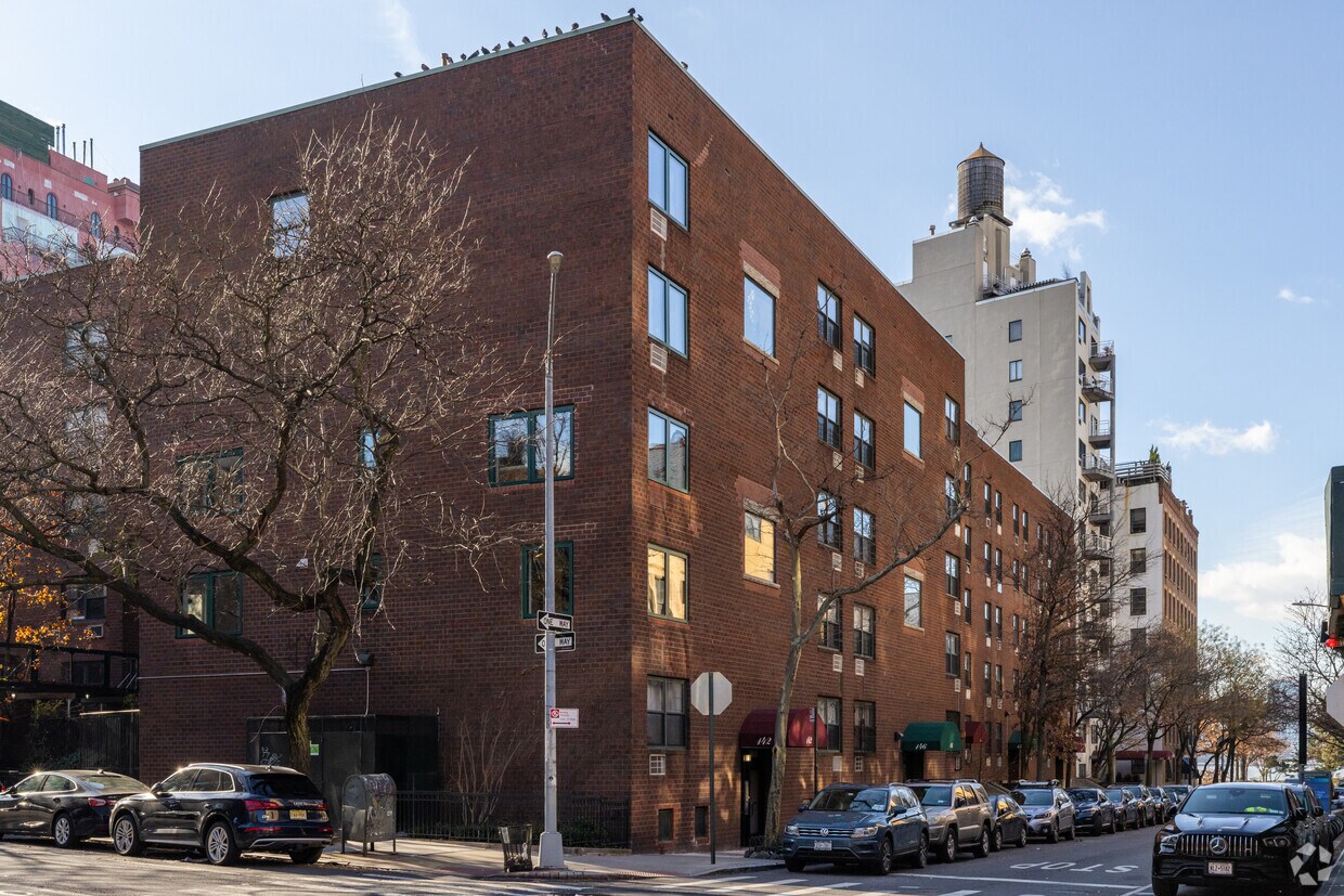 Riverbank Apartments in New York, NY