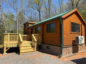 Building Photo - 2566 Downings Creek Rd