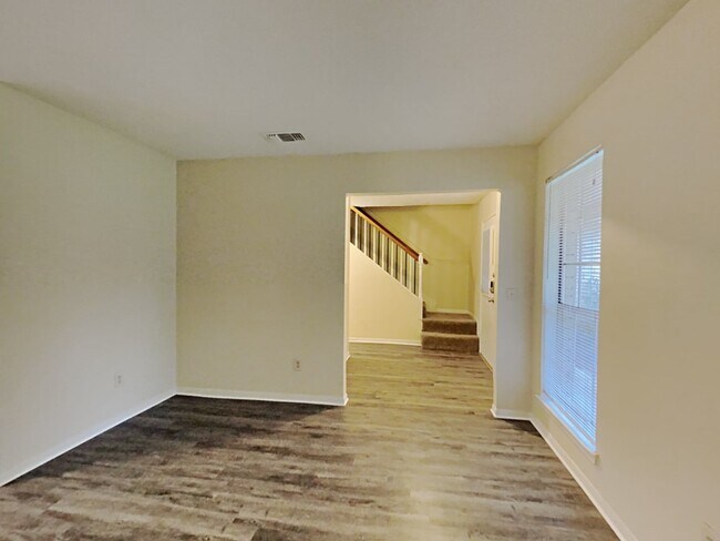 Building Photo - 11219 Sky Ridge Dr