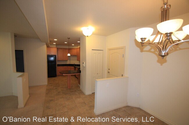 Building Photo - 2 br, 2 bath House - 6942 Meadow St. #303