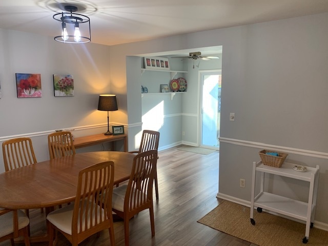 Building Photo - 306 Belpaire Ct