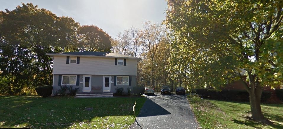 Side-by-Side Townhome - 14 Spar Cir