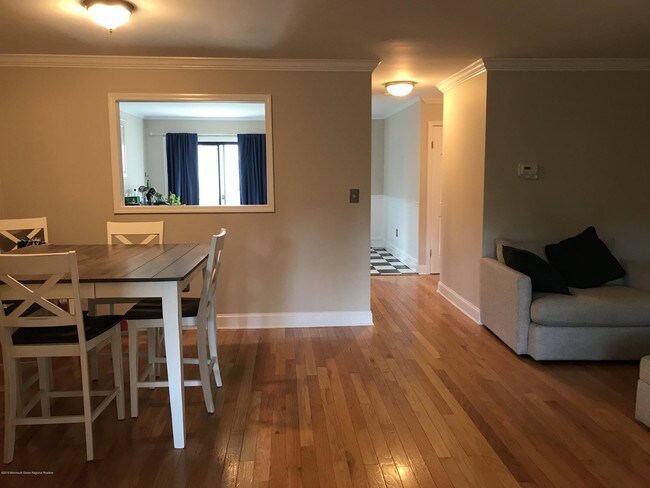 Foto del edificio - 21 Tower Hill Dr