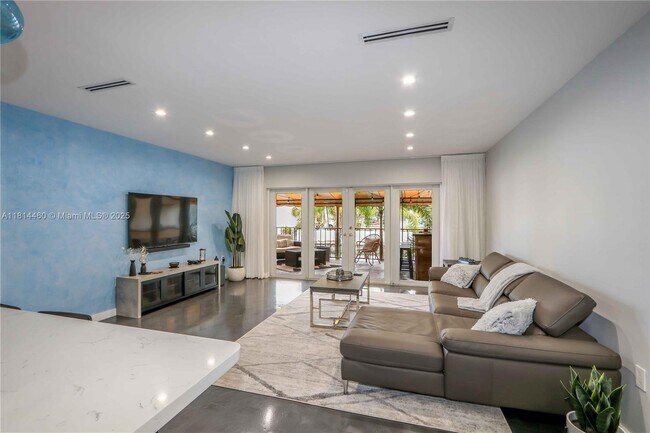 Foto del edificio - 16424 Briar Patch Pl