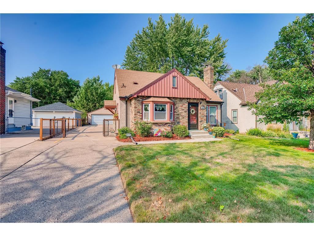 Foto principal - 771 Hoyt Ave W