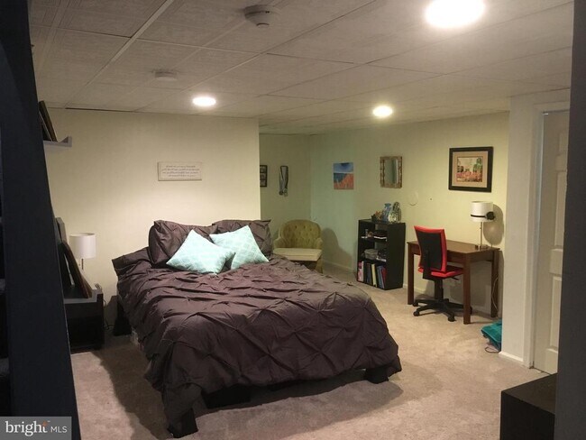 Foto del edificio - 2000 Kater St