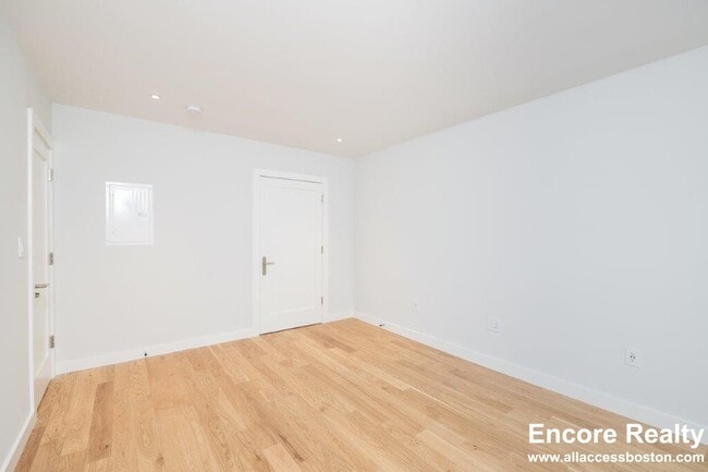 Foto del edificio - 123 Highland Ave