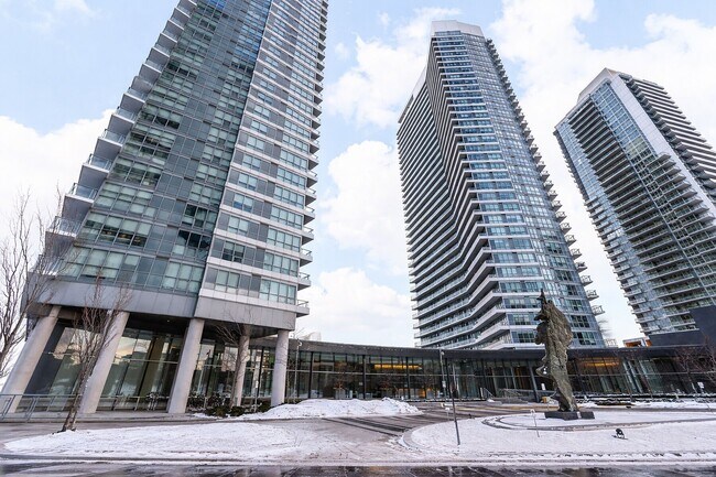 Building Photo - 115 McMahon Dr