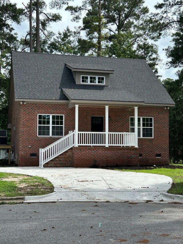 Primary Photo - For Rent: Brand-New 3-Bedroom Home