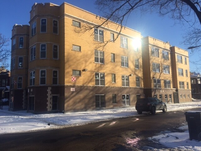 Foto del edificio - 5223-5225 W Washington Blvd