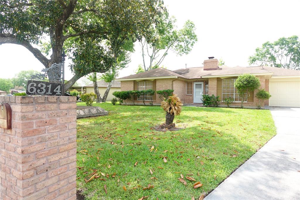 Foto principal - 6314 Sandy Oaks Dr