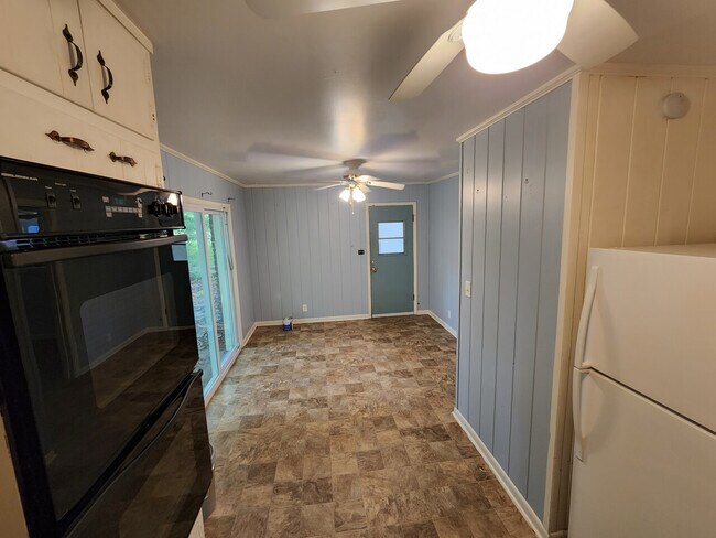 Foto del edificio - 1442 Greenwillow Dr