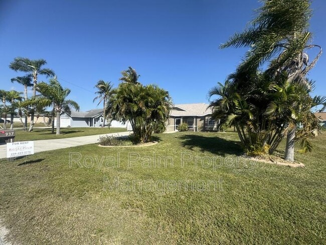 Building Photo - 937 NW 7th Ave