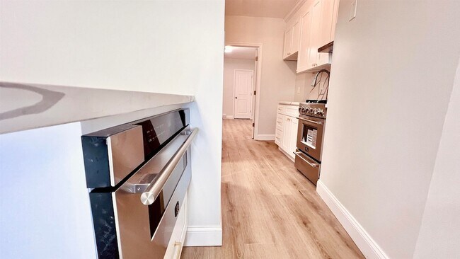 Foto del edificio - 3025 John F. Kennedy Blvd