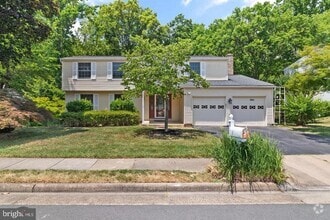 Building Photo - 8084 Winding Way Ct