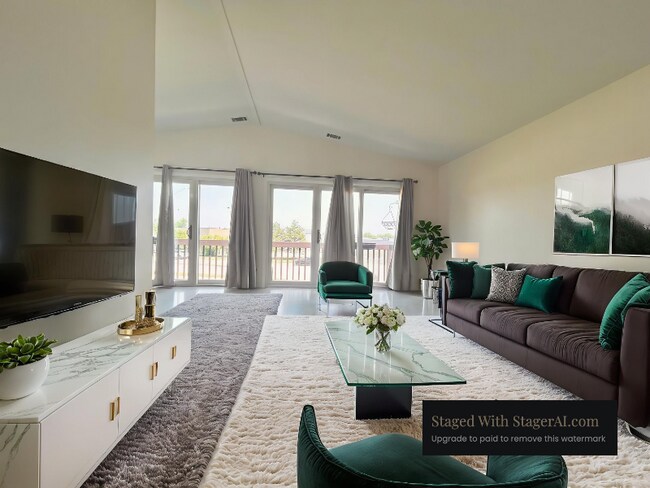 Foto del edificio - 5820 Wilshire Ct