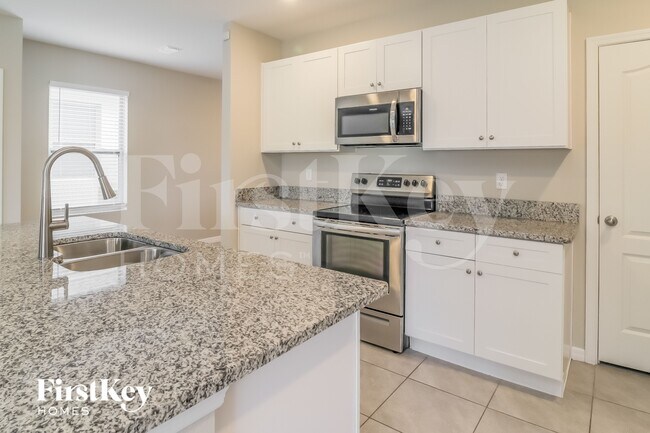 Foto del edificio - 3150 Timber Hawk Cir