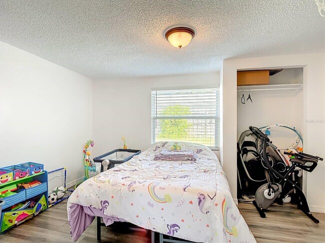 Foto del edificio - 5533 Riddle Rd