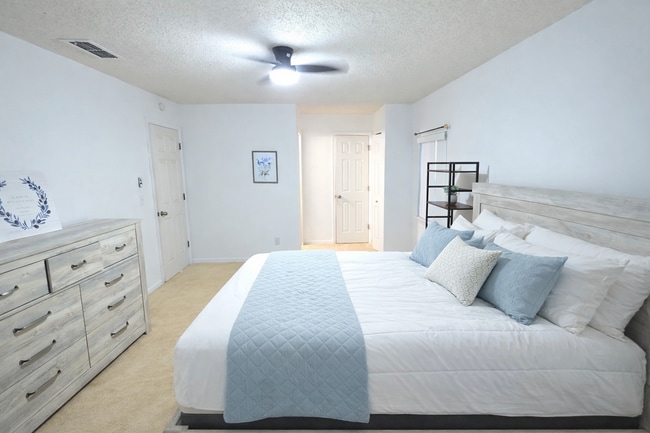 Building Photo - 101 Bent Tree Dr