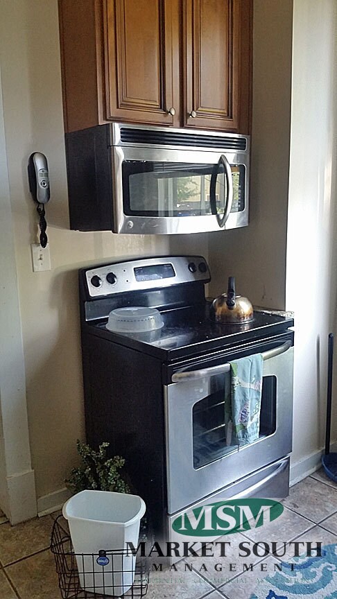 Foto del edificio - HABERSHAM STREET APARTMENT!