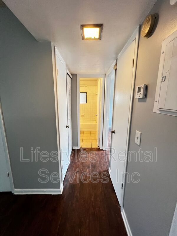 Building Photo - 5144 Westchase Ct
