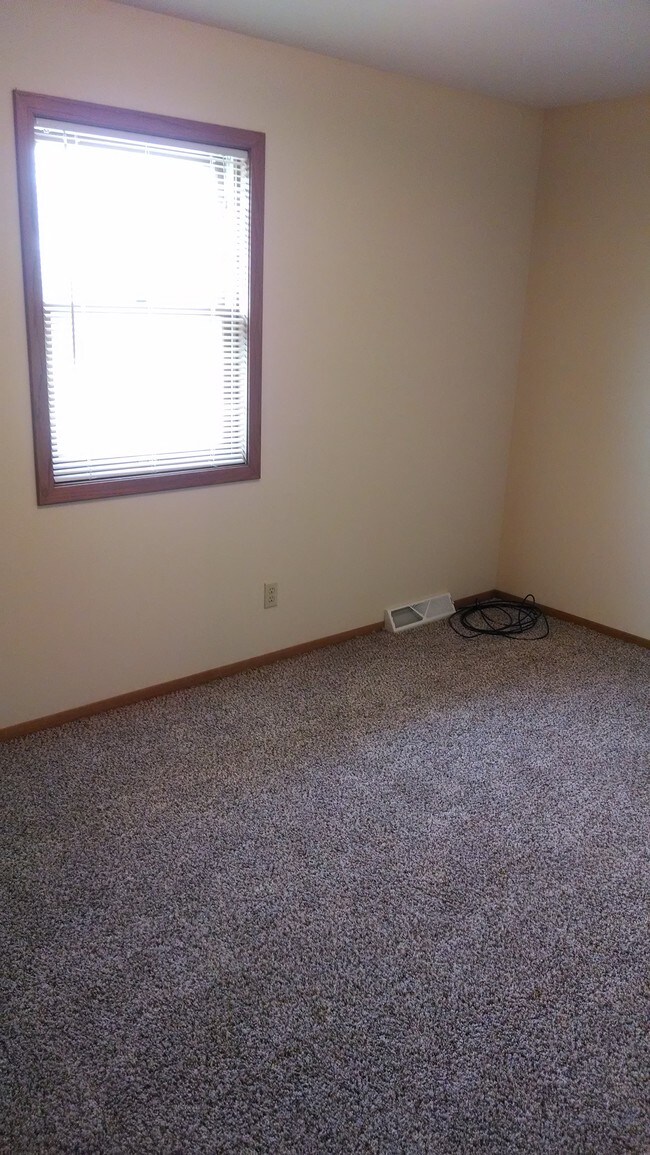 5750 Jefferson Rd, Johnson Creek, WI 53038 Townhome Rentals in Johnson Creek WI