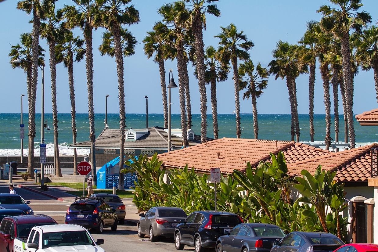 Primary Photo - Pier View Apartments