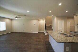 Building Photo - 20241 Portbec Dr