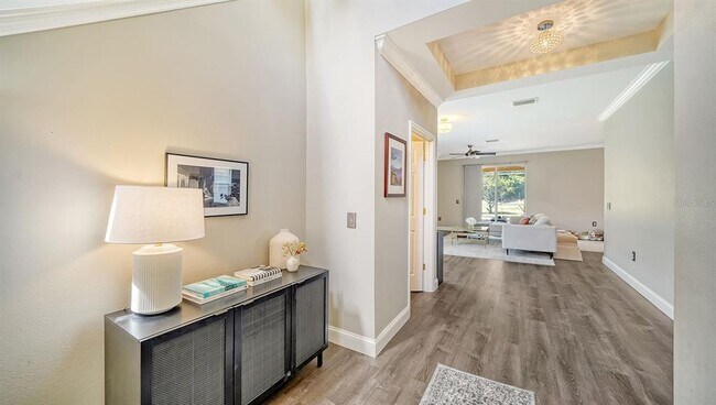 Foto del edificio - 6122 Blue Runner Ct