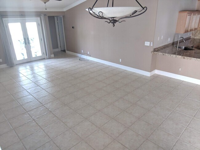 Foto del edificio - 10188 Birch Bluff Ln