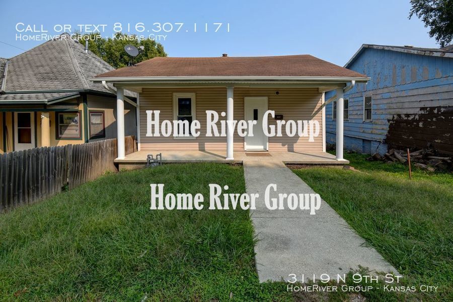 Primary Photo - 2 bedroom 1 bath ADORABLE!