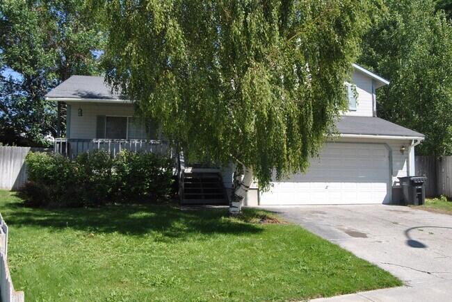 Building Photo - 2110 Rendezvous Rd