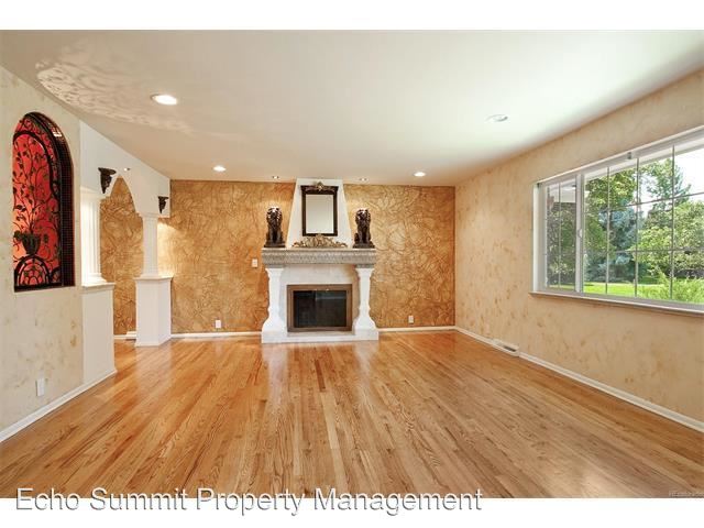 Foto del edificio - 4930 S Clarkson St