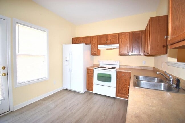 Photo - 12632 Cross Dale Rd Townhome