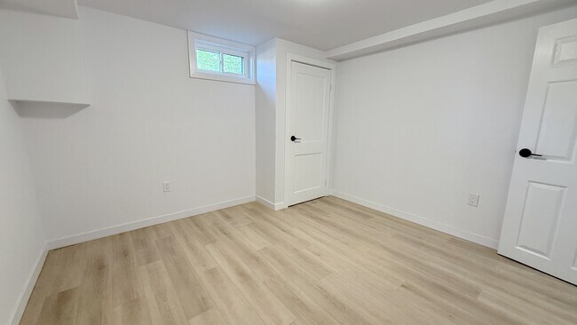 Photo du bâtiment - 103 King Edward Ave