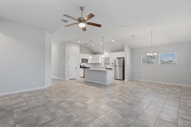 Foto del edificio - 221 Bridgestone Way