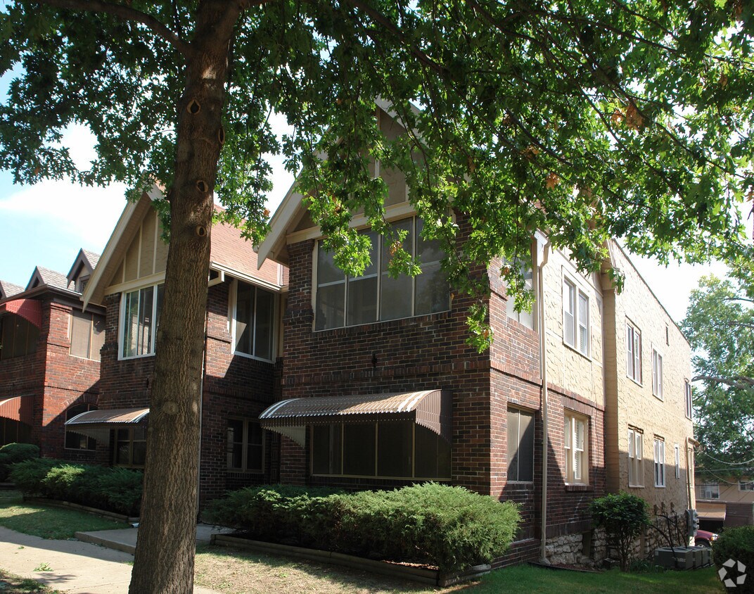 50215023 Wyandotte St, Kansas City, MO 64112 50215023 Wyandotte St