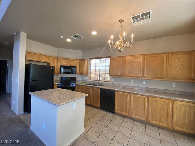 Building Photo - 3627 Water Song Dr